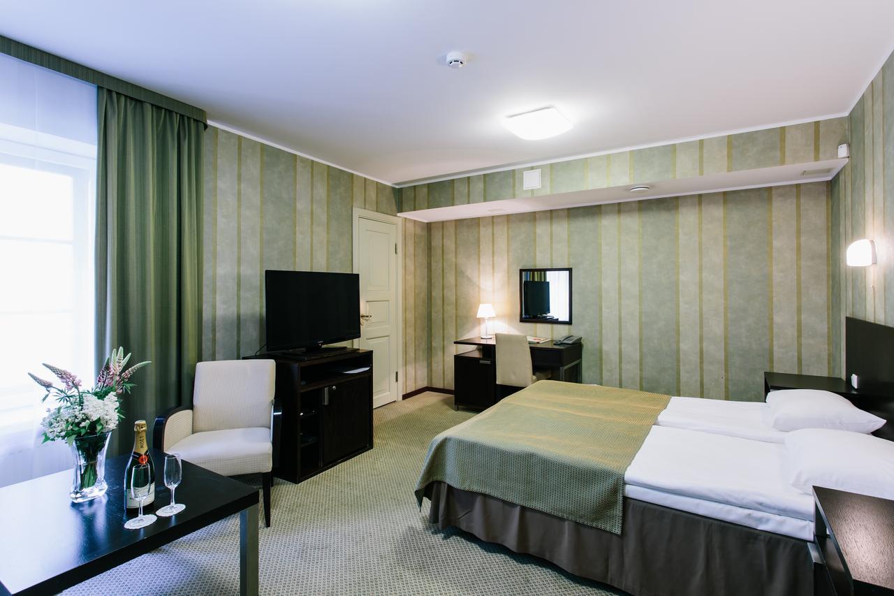 Hestia Hotel Maestro Old Town ทาลลินน์ ภายนอก รูปภาพ