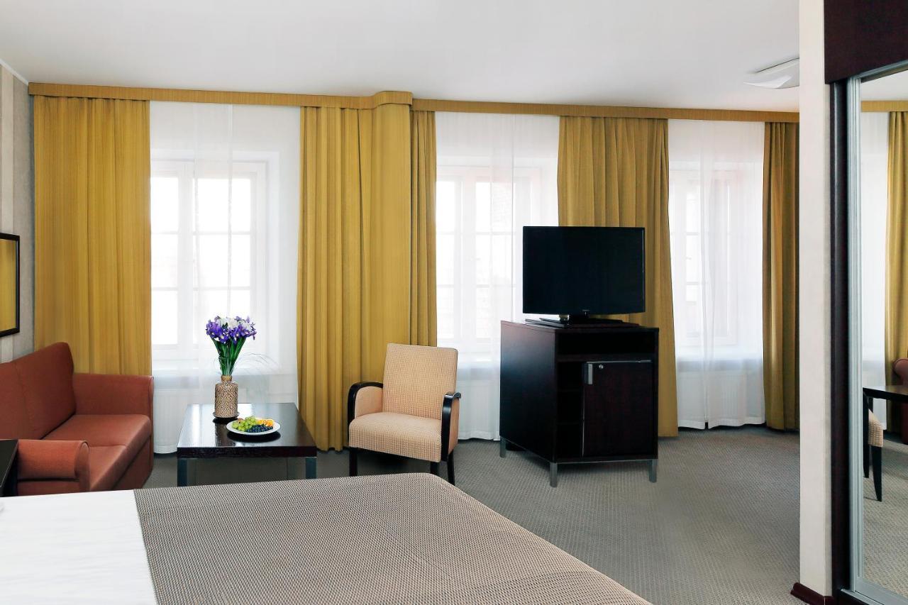 Hestia Hotel Maestro Old Town ทาลลินน์ ภายนอก รูปภาพ