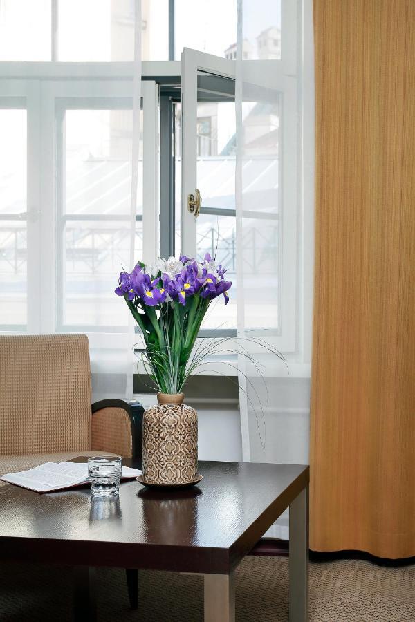 Hestia Hotel Maestro Old Town ทาลลินน์ ภายนอก รูปภาพ
